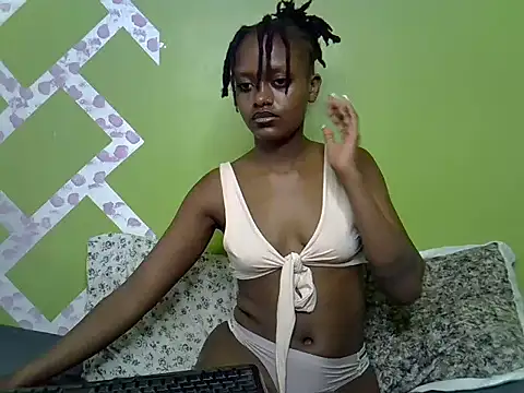 Snapshot of Slim_shedy1 chatting on 05-16-26, 10:01 Slim shedy1 online show from 05-16-26, 10:01