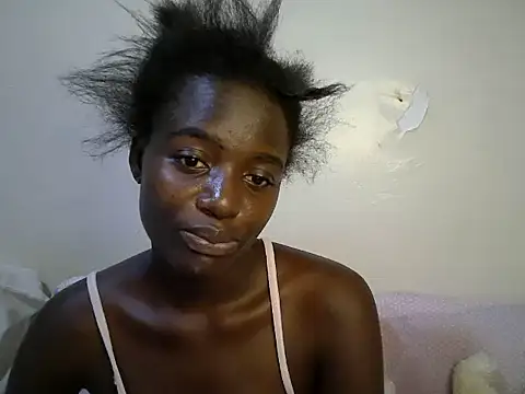 BUNNY BLISS1 online show from 07-01-26, 04:18