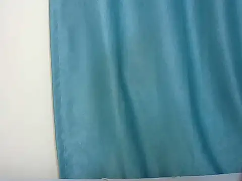 Snapshot of Ebony_fine chatting on 06-06-26, 03:22 Ebony fine online show from 06-06-26, 03:22