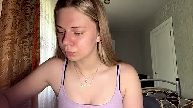 HoneysPiee online show from 06-21-26, 10:29