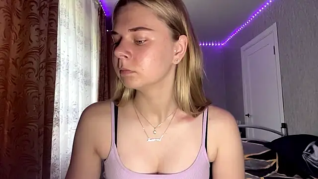 HoneysPiee online show from 07-03-26, 09:37