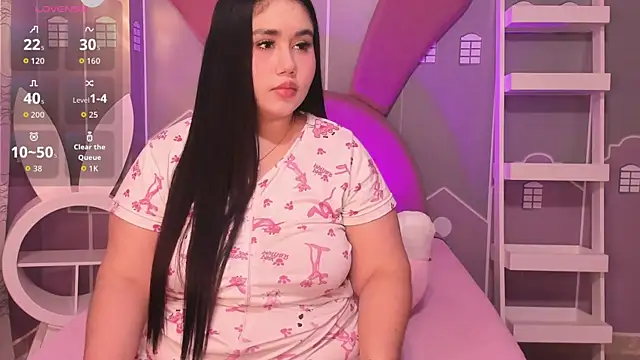 Snapshot of lizzy_sweet4u chatting on 06-24-26, 11:59 lizzy sweet4u online show from 06-24-26, 11:59