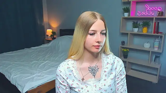 Snapshot of DeniseMekus chatting on 05-31-26, 06:09 DeniseMekus online show from 05-31-26, 06:09