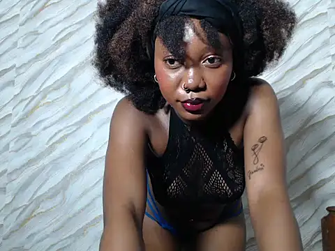 SpicyMackenzie22 online show from 05-30-26, 03:31