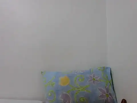 Snapshot of sweet_naughty chatting on 06-24-26, 08:19 sweet naughty online show from 06-24-26, 08:19