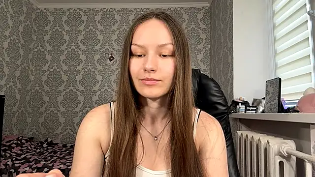 Snapshot of ShaylaChong chatting on 06-27-26, 11:04 ShaylaChong online show from 06-27-26, 11:04