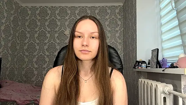 Snapshot of ShaylaChong chatting on 07-01-26, 04:03 ShaylaChong online show from 07-01-26, 04:03