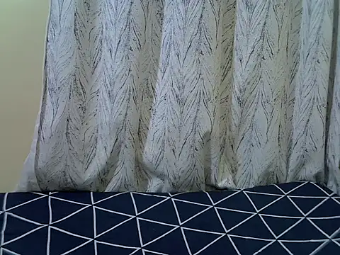 petite pretti online show from 06-10-26, 02:34