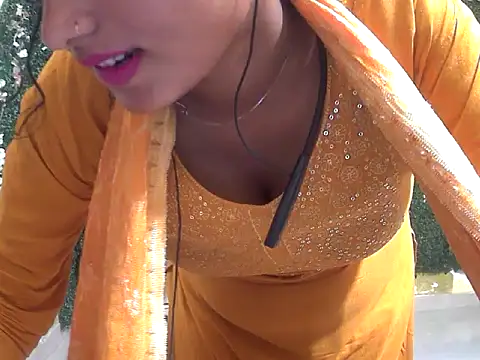 shallykaur online show from 06-12-26, 03:49