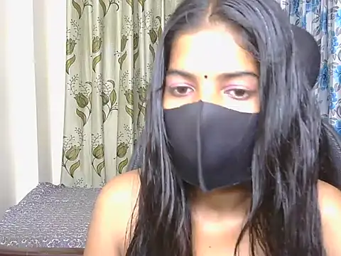 hoty-pihu online show from 05-20-26, 03:56