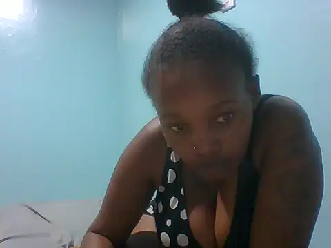 Snapshot of chocolate-pie2 chatting on 05-20-26, 06:47 chocolate-pie2 online show from 05-20-26, 06:47