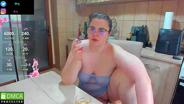 Snapshot of xmarshax chatting on 06-22-26, 03:58 xmarshax online show from 06-22-26, 03:58
