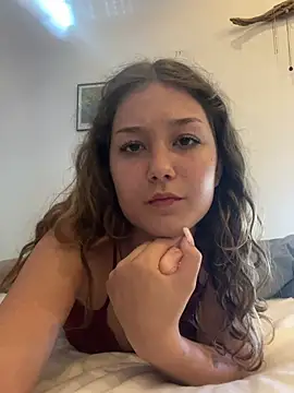 Snapshot of SecretViolaa chatting on 07-11-26, 03:48 SecretViolaa online show from 07-11-26, 03:48