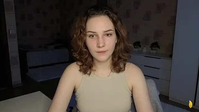 Snapshot of Megan_swiftss chatting on 05-20-26, 05:19 Megan swiftss online show from 05-20-26, 05:19