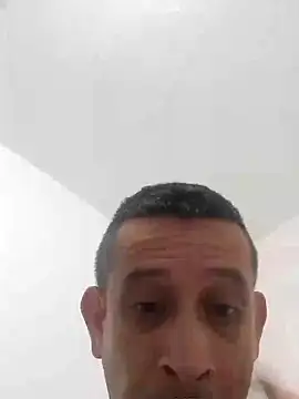 Snapshot of yosep38 chatting on 05-23-26, 04:39 yosep38 online show from 05-23-26, 04:39