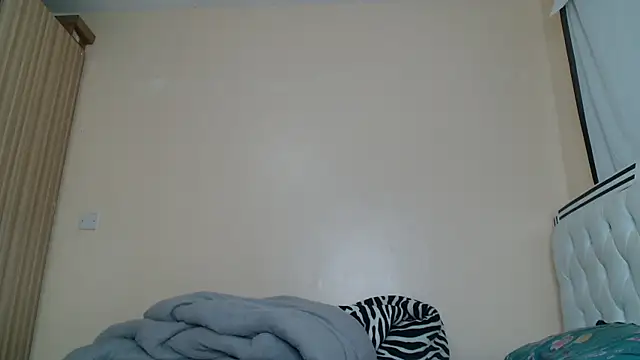 Snapshot of Tasty_Tasha chatting on 06-08-26, 08:09 Tasty Tasha online show from 06-08-26, 08:09