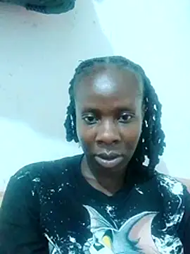 Snapshot of Ellor3 chatting on 05-16-26, 04:39 Ellor3 online show from 05-16-26, 04:39