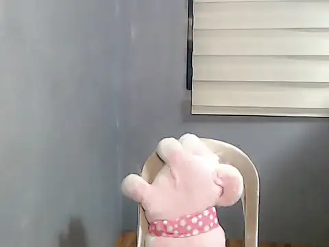 Snapshot of Mrbigcumx chatting on 05-20-26, 04:35 Mrbigcumx online show from 05-20-26, 04:35