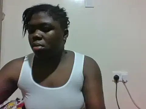 Snapshot of evethegurl chatting on 06-12-26, 10:08 evethegurl online show from 06-12-26, 10:08