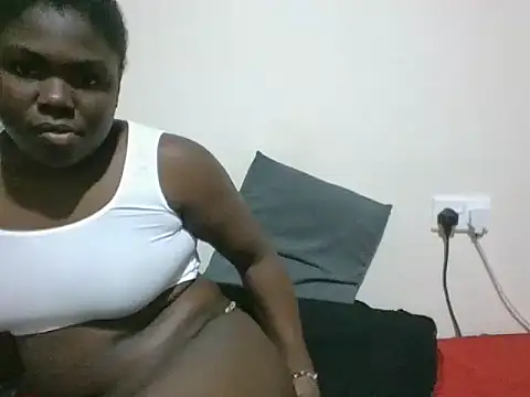 Snapshot of evethegurl chatting on 06-20-26, 01:25 evethegurl online show from 06-20-26, 01:25
