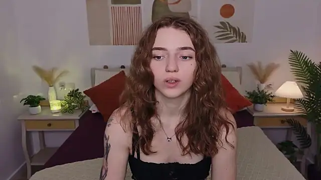 Snapshot of TayloryStar chatting on 06-20-26, 11:57 TayloryStar online show from 06-20-26, 11:57