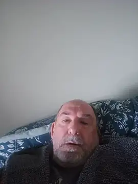 Snapshot of shyguytm chatting on 07-01-26, 02:35 shyguytm online show from 07-01-26, 02:35