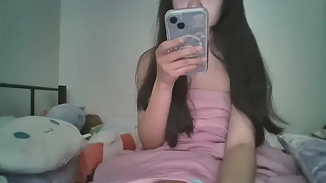 Snapshot of PettingAnnoying chatting on 05-25-26, 01:33 PettingAnnoying online show from 05-25-26, 01:33