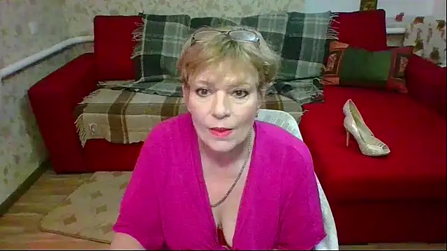 Snapshot of SamantaxFocs chatting on 06-01-26, 03:25 SamantaxFocs online show from 06-01-26, 03:25