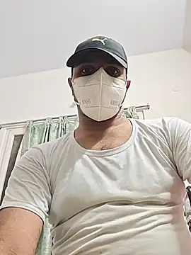 Snapshot of alshaynaa chatting on 08-07-26, 09:28 alshaynaa online show from 08-07-26, 09:28