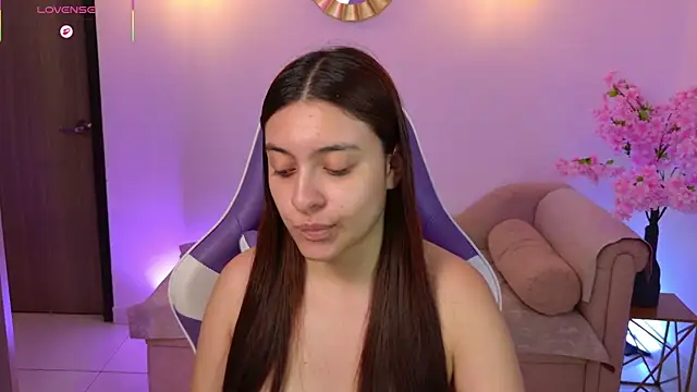 Snapshot of mayavexx chatting on 06-17-26, 02:51 mayavexx online show from 06-17-26, 02:51