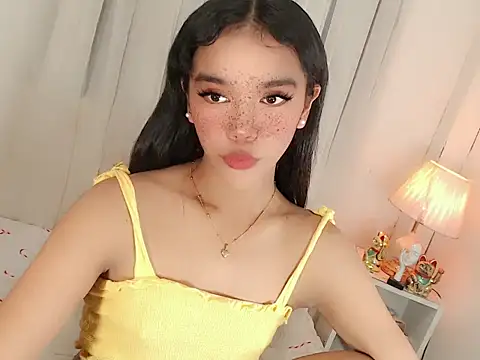 Snapshot of Nozomi_Wu chatting on 06-18-26, 10:41 Nozomi Wu online show from 06-18-26, 10:41