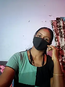 Snapshot of madhushree143 chatting on 06-18-26, 05:30 madhushree143 online show from 06-18-26, 05:30
