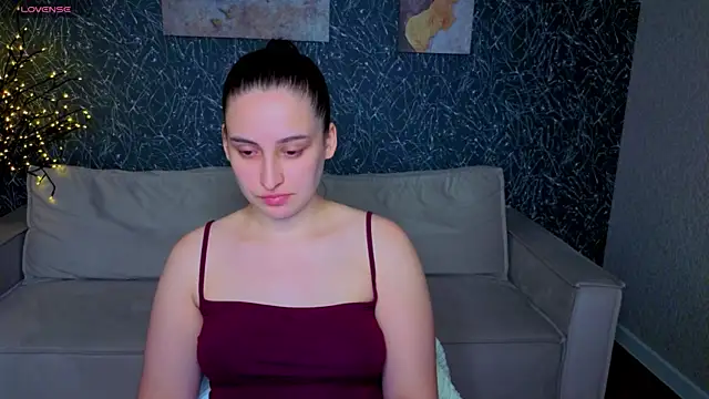 Snapshot of Elizabet_Colllins chatting on 06-28-26, 01:00 Elizabet Colllins online show from 06-28-26, 01:00