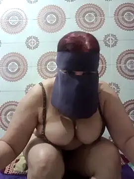 Snapshot of chirin_sexy chatting on 06-17-26, 03:24 chirin sexy online show from 06-17-26, 03:24