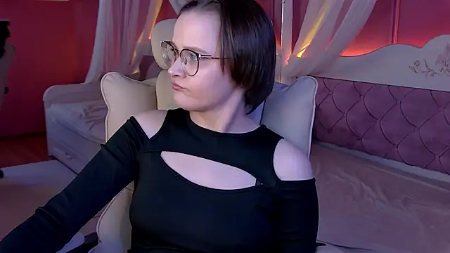 Snapshot of AgnesRay chatting on 06-22-26, 07:22 AgnesRay online show from 06-22-26, 07:22