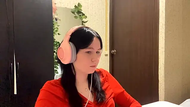 JulianPitta online show from 06-18-26, 08:13