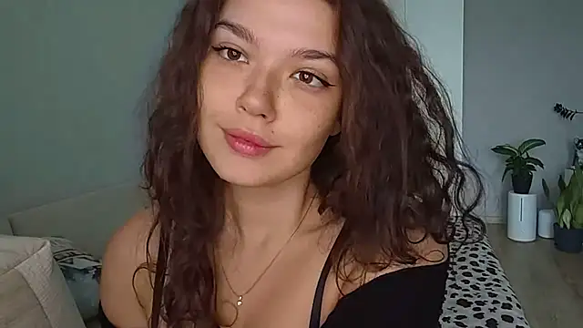 Vicki queen online show from 07-13-26, 05:10
