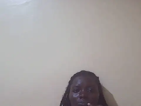 Snapshot of shesprettya chatting on 06-11-26, 06:28 shesprettya online show from 06-11-26, 06:28