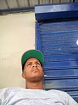 luis391986 online show from 05-19-26, 02:12