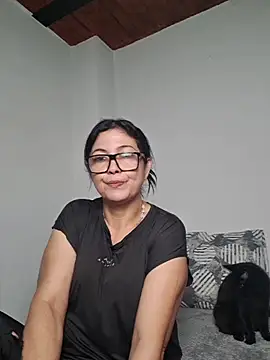 Scarlett Valnyx online show from 06-12-26, 01:21