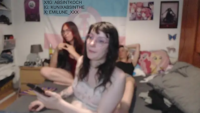 Snapshot of Kuni_31 chatting on 06-23-26, 09:46 Kuni 31 online show from 06-23-26, 09:46