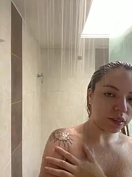 Natashabennett online show from 05-19-26, 06:25