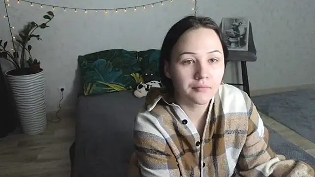 Snapshot of Tori_cute chatting on 05-30-26, 04:42 Tori cute online show from 05-30-26, 04:42