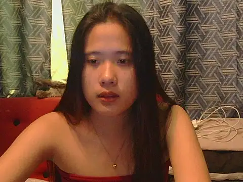 Snapshot of petiteasian_pinaygirl chatting on 05-20-26, 07:47 petiteasian pinaygirl online show from 05-20-26, 07:47