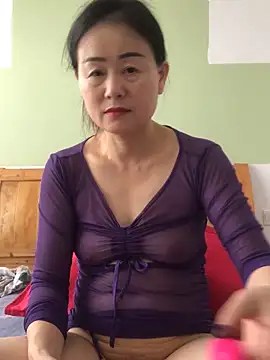 Snapshot of tongfy chatting on 06-05-26, 06:20 tongfy online show from 06-05-26, 06:20