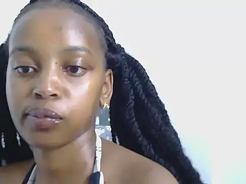 Snapshot of lucious_wendy chatting on 05-25-26, 11:22 lucious wendy online show from 05-25-26, 11:22