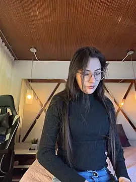 Snapshot of SaraSeduce7 chatting on 05-29-26, 02:48 SaraSeduce7 online show from 05-29-26, 02:48