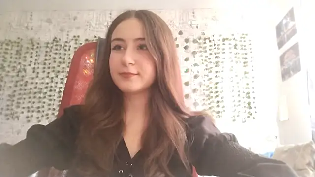 Pollykiss online show from 06-19-26, 09:57