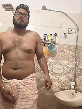 Sexyboyforyou33 online show from 06-07-26, 12:59