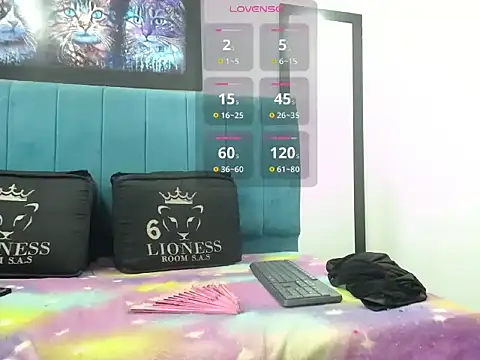 Snapshot of Mariana_cock chatting on 05-31-26, 02:31 Mariana cock online show from 05-31-26, 02:31